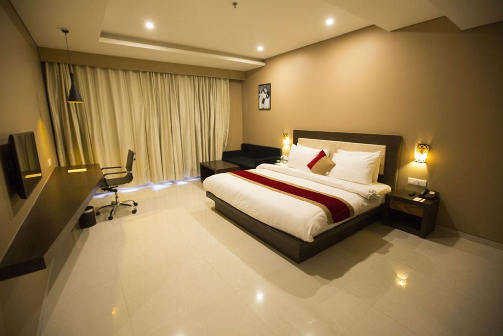 Anjushree Hotel Ujjain Exterior foto