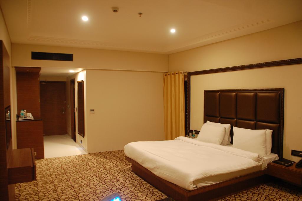 Anjushree Hotel Ujjain Exterior foto