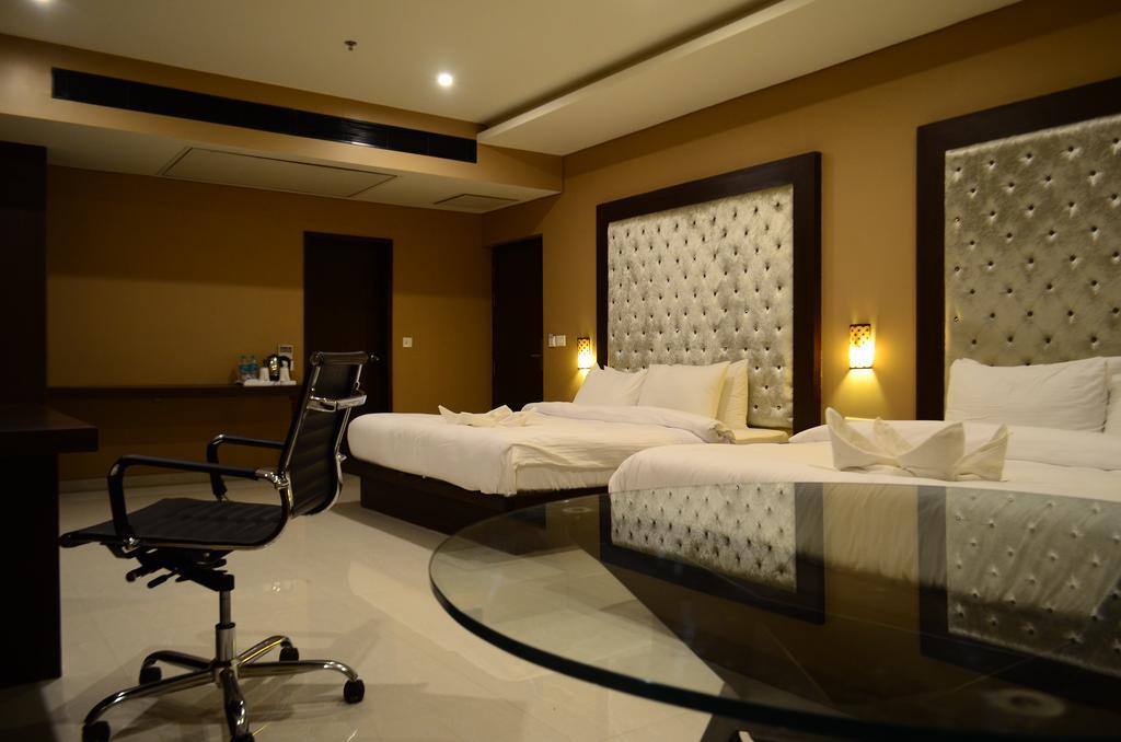 Anjushree Hotel Ujjain Exterior foto